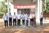 An Lộc trao nhà tình thương căn thứ 5 trong năm 2020