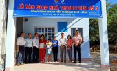 Thêm hai căn nhà tặng hội viên, đội viên khó khăn về nhà