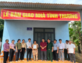 Phường An Lộc trao nhà tình thương cho hộ khó khăn về nhà ở