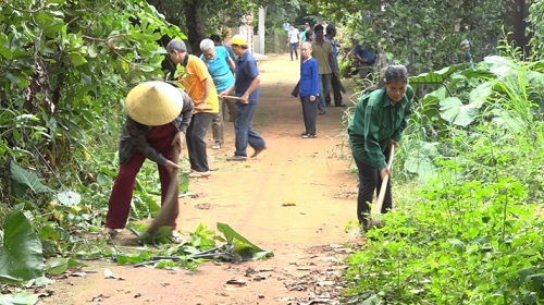 Hội viên nông dân chung tay bảo vệ môi trường nông thôn